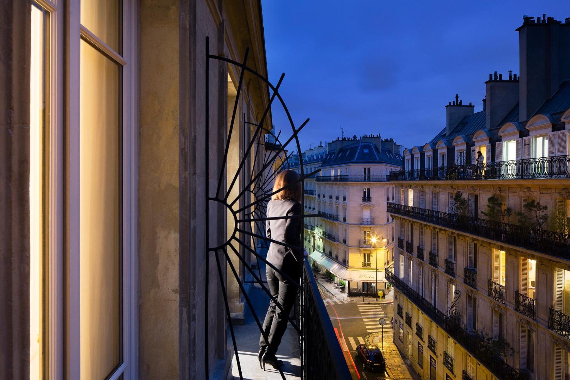 Hotel Le Marianne Paris Eksteriør bilde