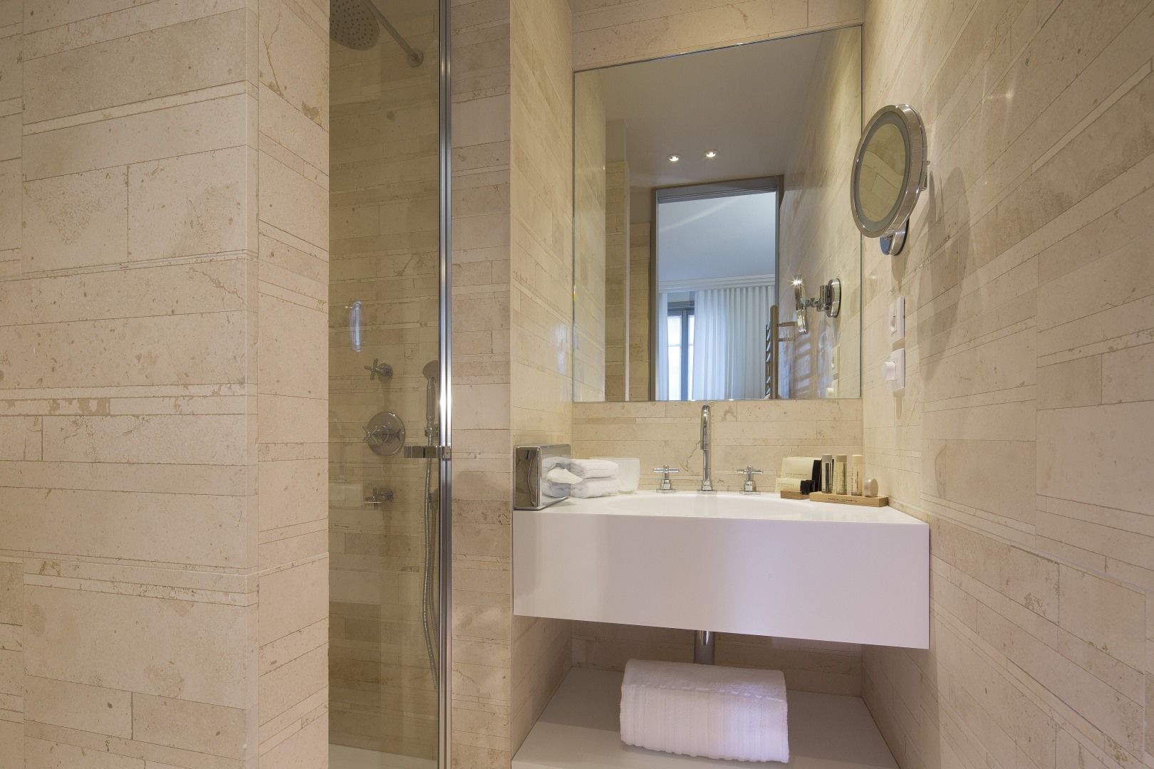 Hotel Le Marianne Paris Eksteriør bilde