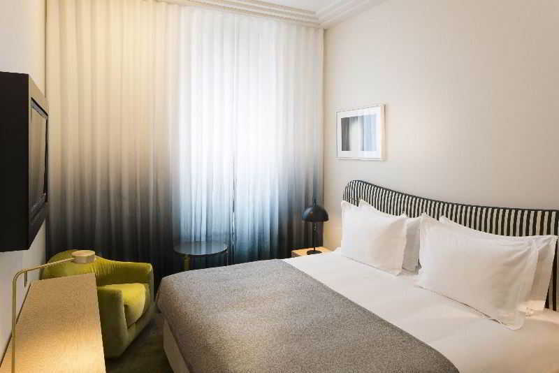 Hotel Le Marianne Paris Eksteriør bilde